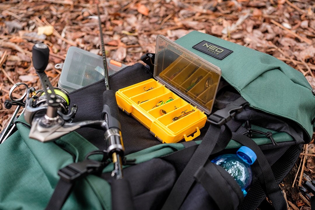 NEO PLECAK TURYSTYCZNY TREKKINGOWY 30L ZIELONY WĘDKARSKI SURVIVAL 84-328