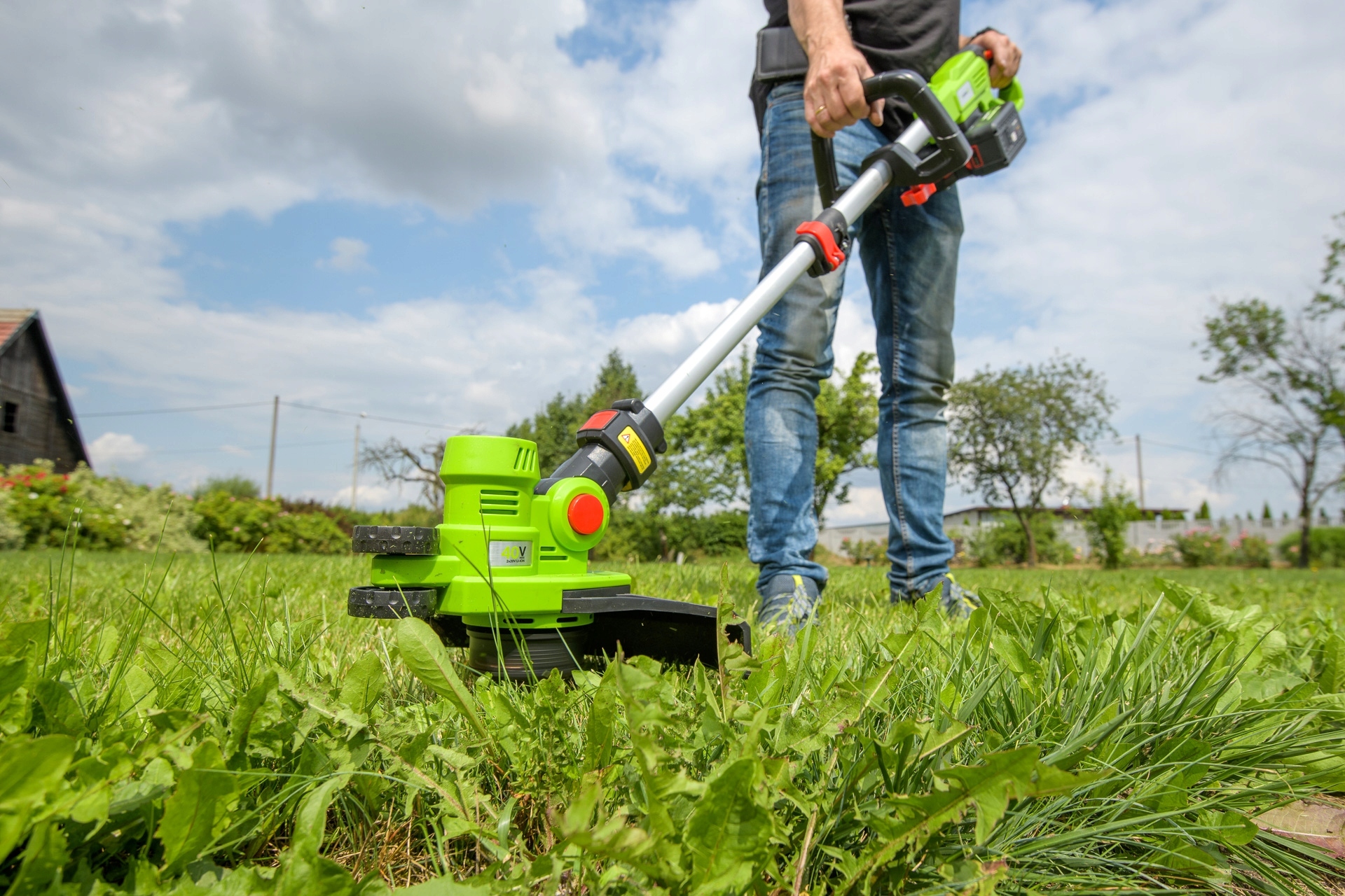 KOSA PODKASZARKA AKUMULATOROWA 20V + 2x2Ah 4GARDEN