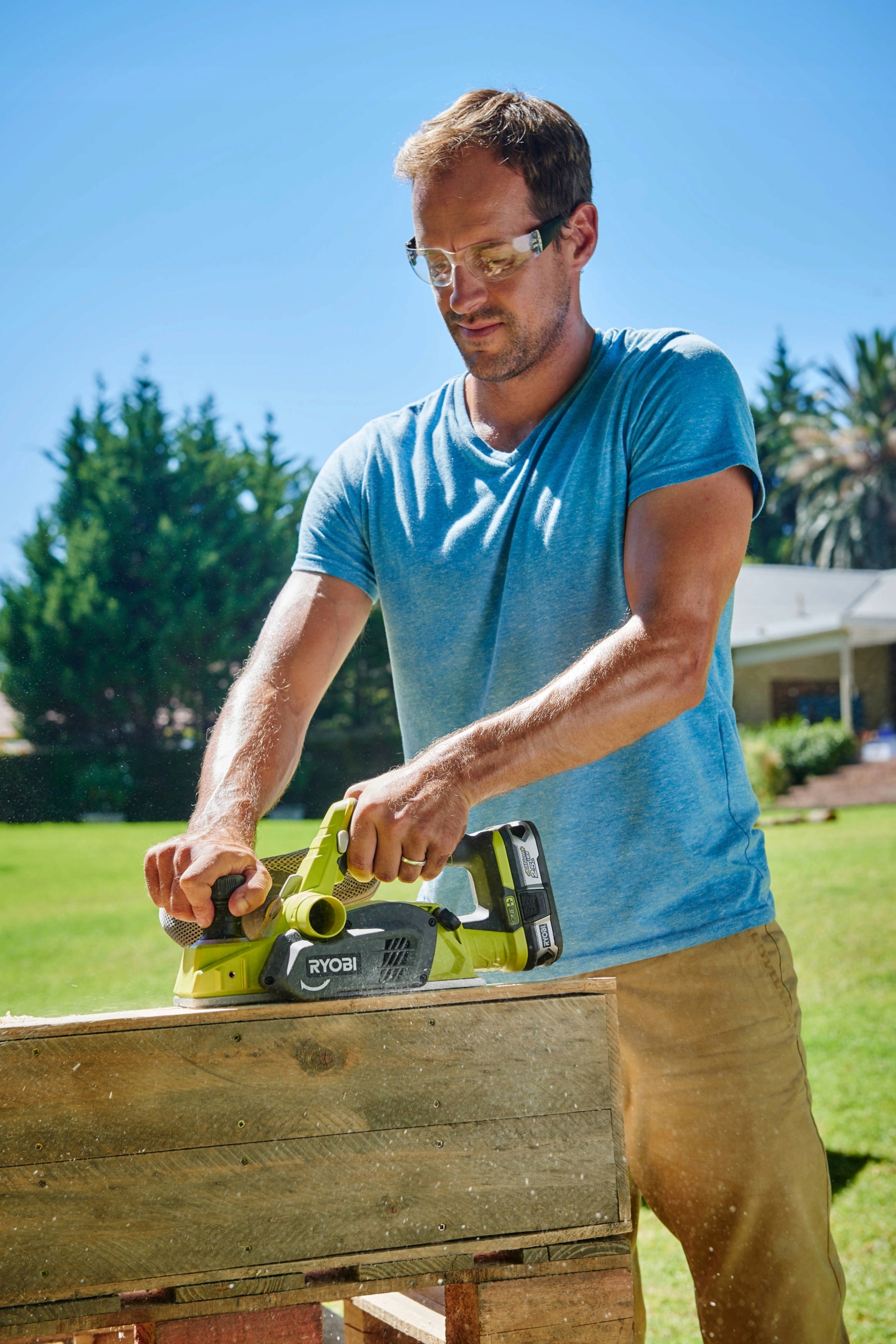 STRUG AKUMULATOROWY RYOBI ONE+ 18V R18PL-0 + 4Ah