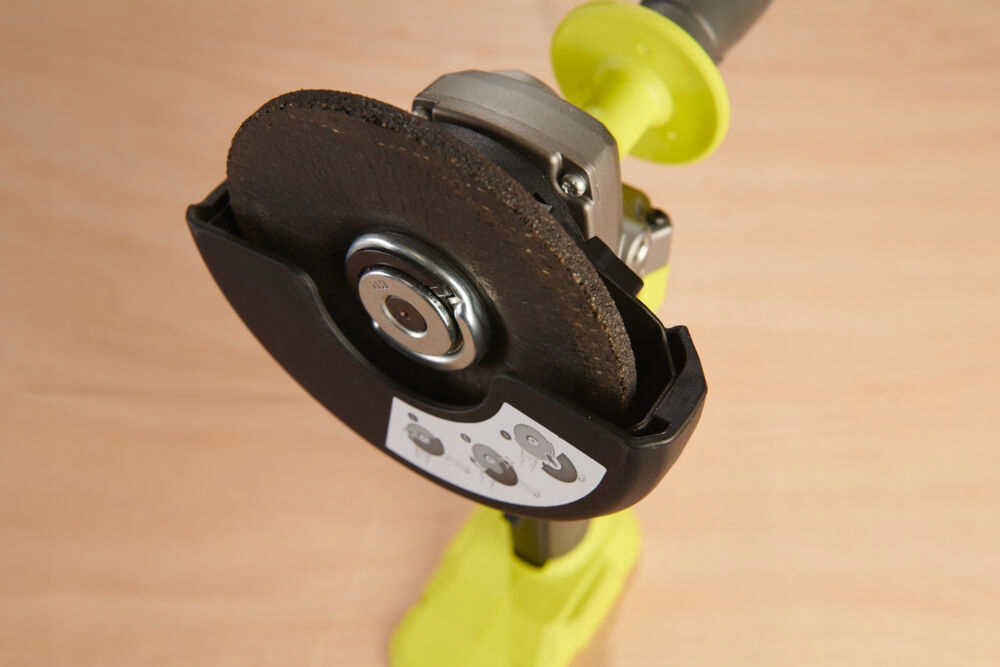 RYOBI SZLIFIERKA KĄTOWA 125mm BEZSZCZOTKOWA AKUMULATOROWA 18V RAG18BL-0