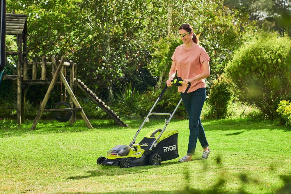 Ryobi Kosiarka hybrydowa 37 cm RY18LMH37A-225