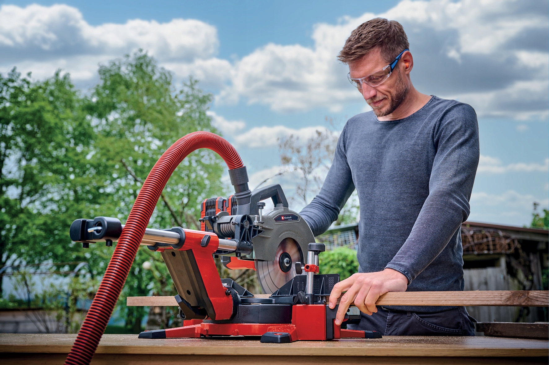 EINHELL PIŁA UKOŚNA 254mm PRZESUWNA AKUM LASER 2x18V TE-SM 36/10 L Li-Solo