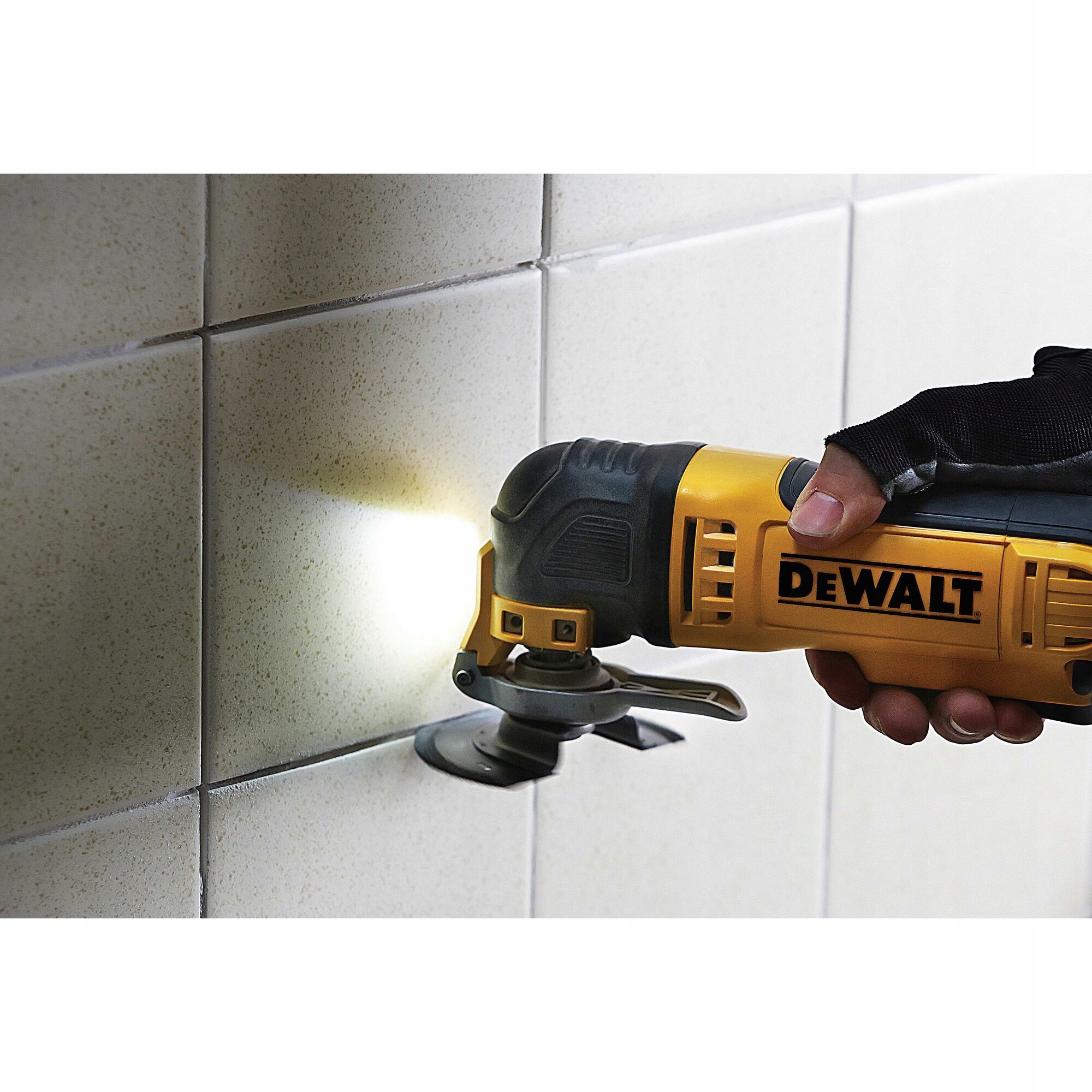 DEWALT SIECIOWE NARZĘDZIE WIELOFUNKCYJNE TSTAK AKCESORIA KUFER DWE315KT-QS