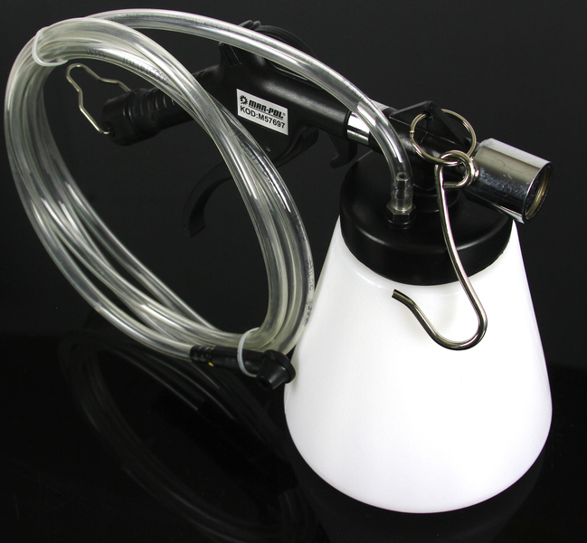 ZESTAW DO ODPOWIETRZANIA WYMIANY PŁYNU HAMULCOWEGO WYSYSARKA PŁYNU M57697