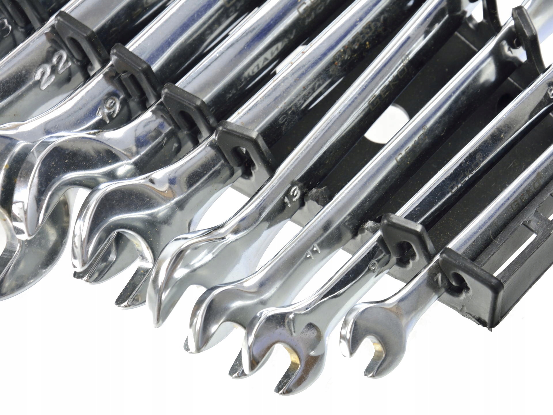 GEKO ZESTAW KOMPLET KLUCZY PŁASKICH 6-32MM 12 SZTUK NA KLIPIE G11345