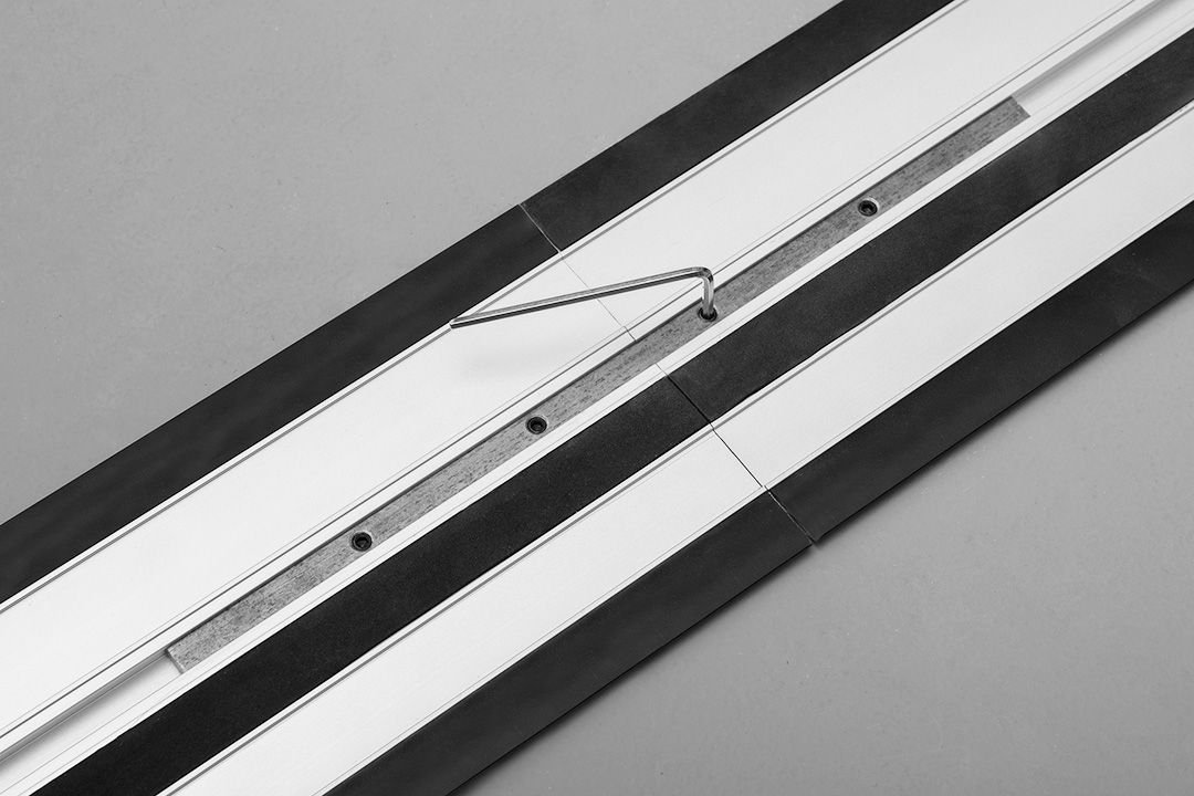 GRAPHITE SZYNY PROWADZĄCE 2x700mm łącznik +2 zaci