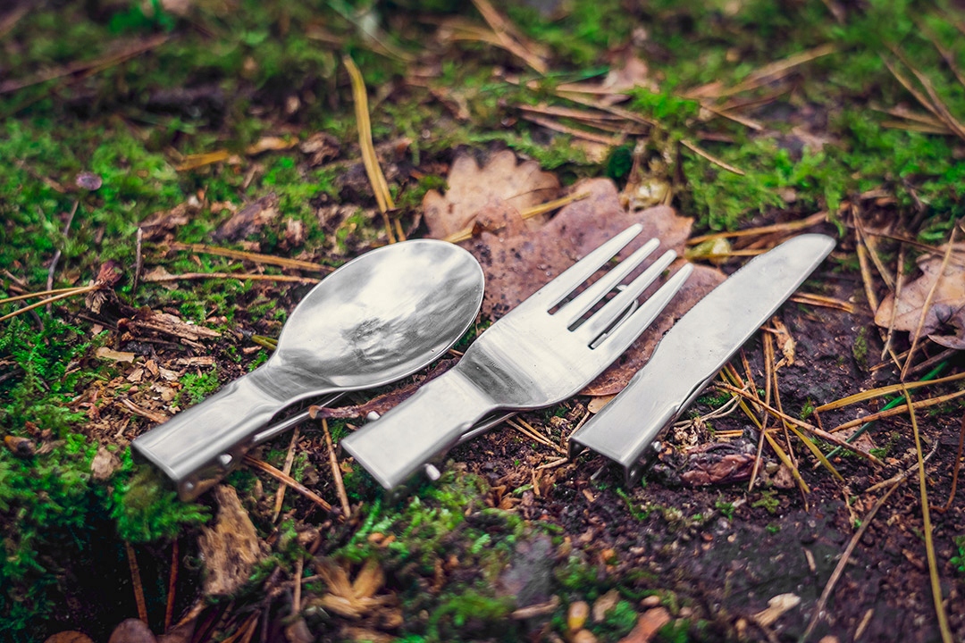 NEO SZTUĆCE TURYSTYCZNE NIEZBĘDNIK ETUI SURVIVAL