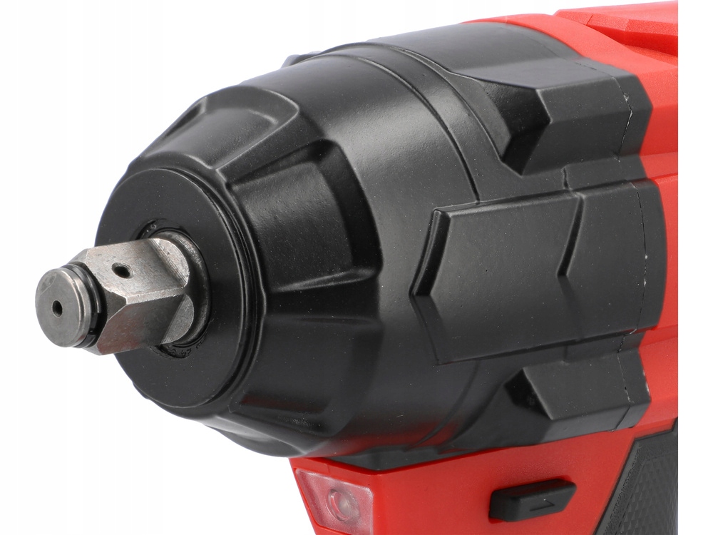 YATO KLUCZ UDAROWY AKUMUL. BEZSZCZOTKOWY 18V 800NM + 2x4Ah + TORBA +ADAPTER