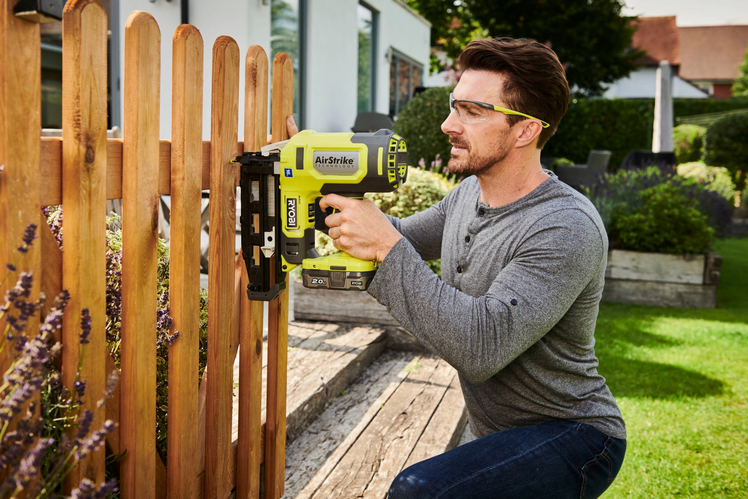 RYOBI GWOŹDZIARKA akumulatorowa 18V R16GN18G +4Ah