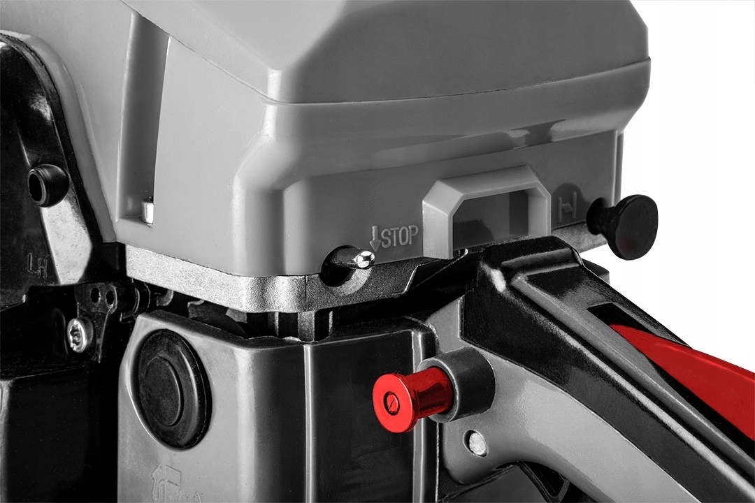 GRAPHITE PILARKA PIŁA ŁAŃCUCHOWA SPALINOWA 2KW 2.7KM PROWADNICA 18" 58G954