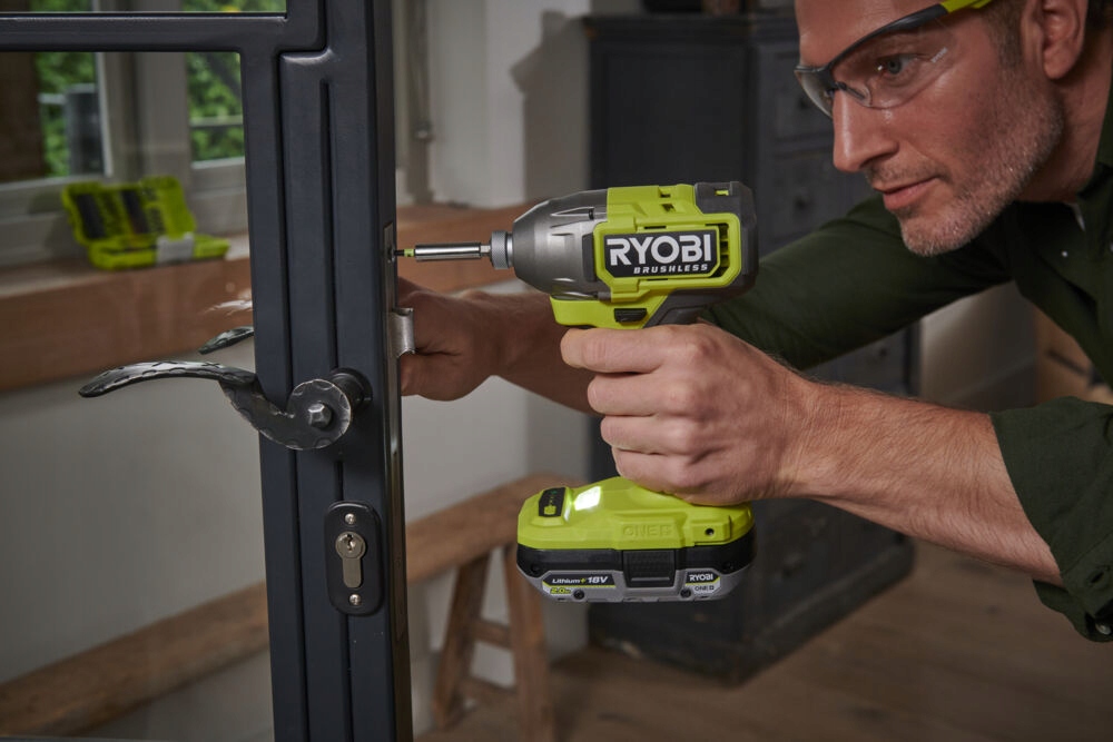 RYOBI WKRĘTARKA UDAROWA ZAKRĘTARKA 300Nm BEZSZCZOTKOWA 18V ONE+ RID18BL-0
