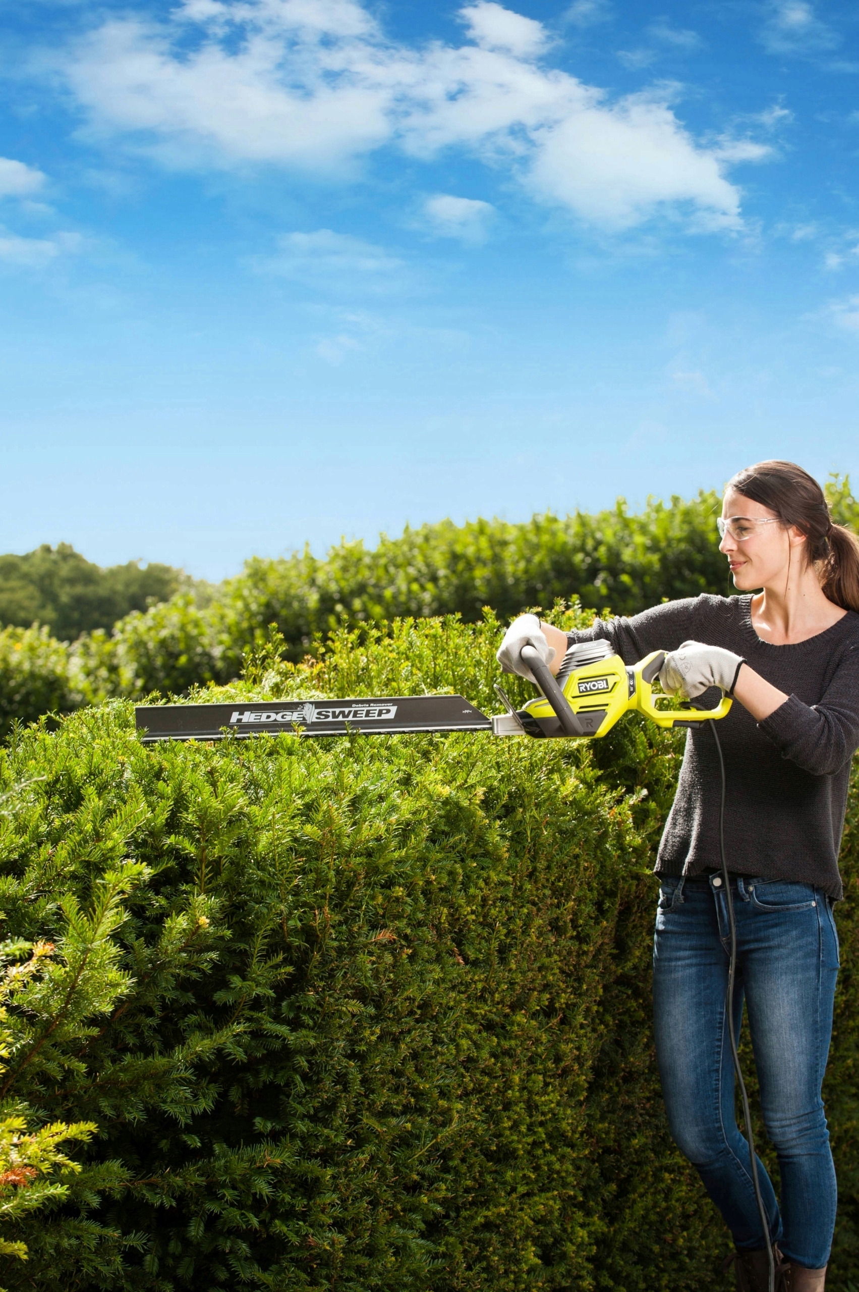 RYOBI RHT8165RL NOŻYCE DO ŻYWOPŁOTU 800W 65CM