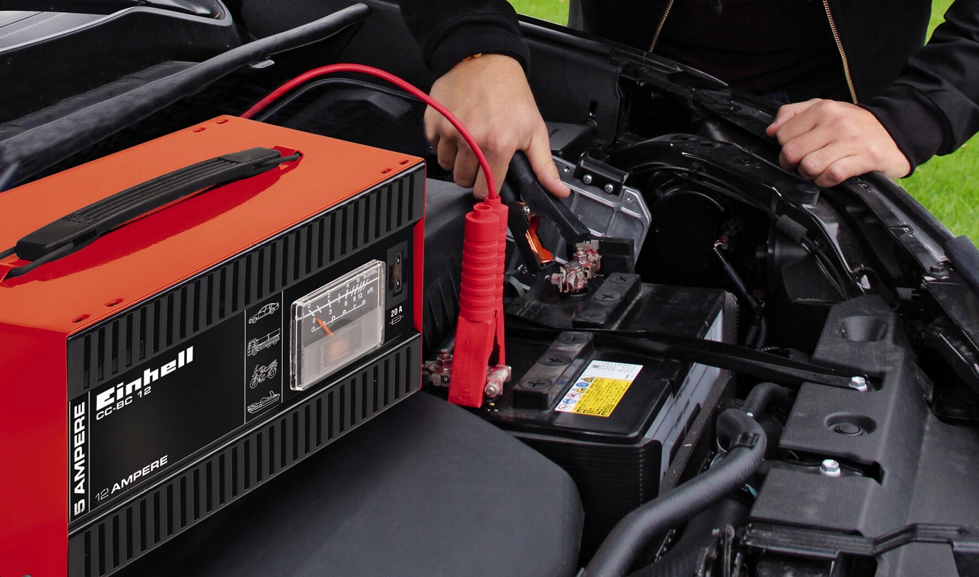 EINHELL MAŁY PORĘCZNY PROSTOWNIK CC-BC 12 12A 1056721