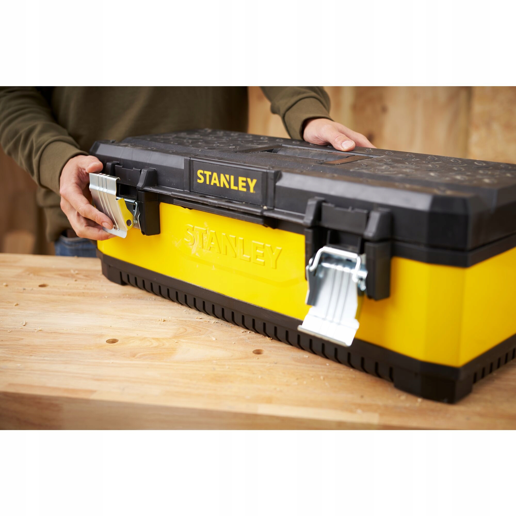STANLEY WALIZKA SKRZYNKA NARZĘDZIOWA ŻÓŁTA 66x29x22x2 cm ORGANIZER 1-95-614
