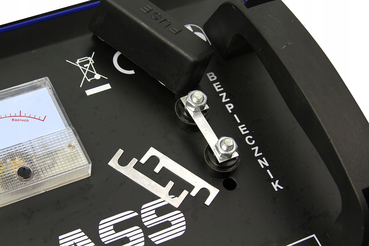 PROSTOWNIK SAMOCHODOWY Z ROZRUCHEM ROZRUCH START LCD 850 12V 24V 850A