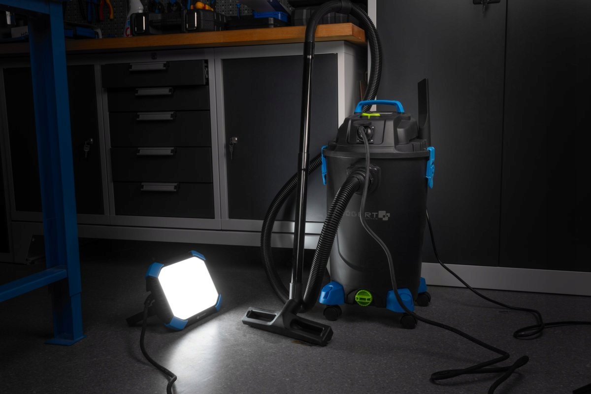 HOGERT ODKURZACZ UNIWERSALNY DO PRACY NA SUCHO I MOKRO 20L 1200W HT2E411