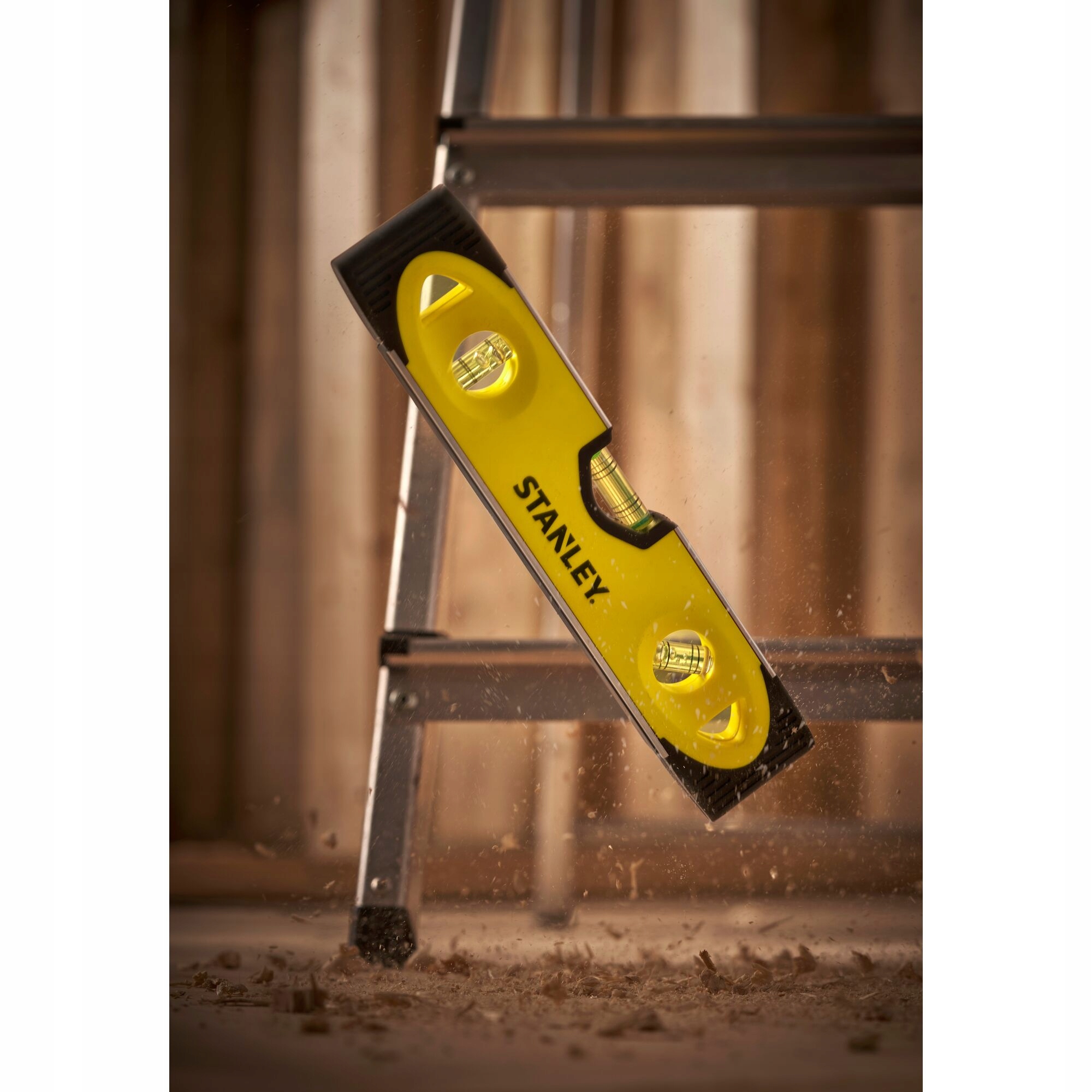 STANLEY POZIOMICA TORPEDO ALUMINIOWA WSTRZĄSOODPORNA MAGNET 250MM 0-43-511