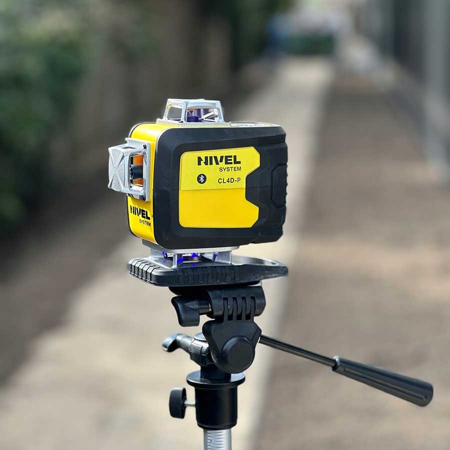 NIVEL SYSTEM LASER KRZYŻOWY 4D FIOLETOWY CL4D-P WALIZKA AKC +STATYW SJJM1EX