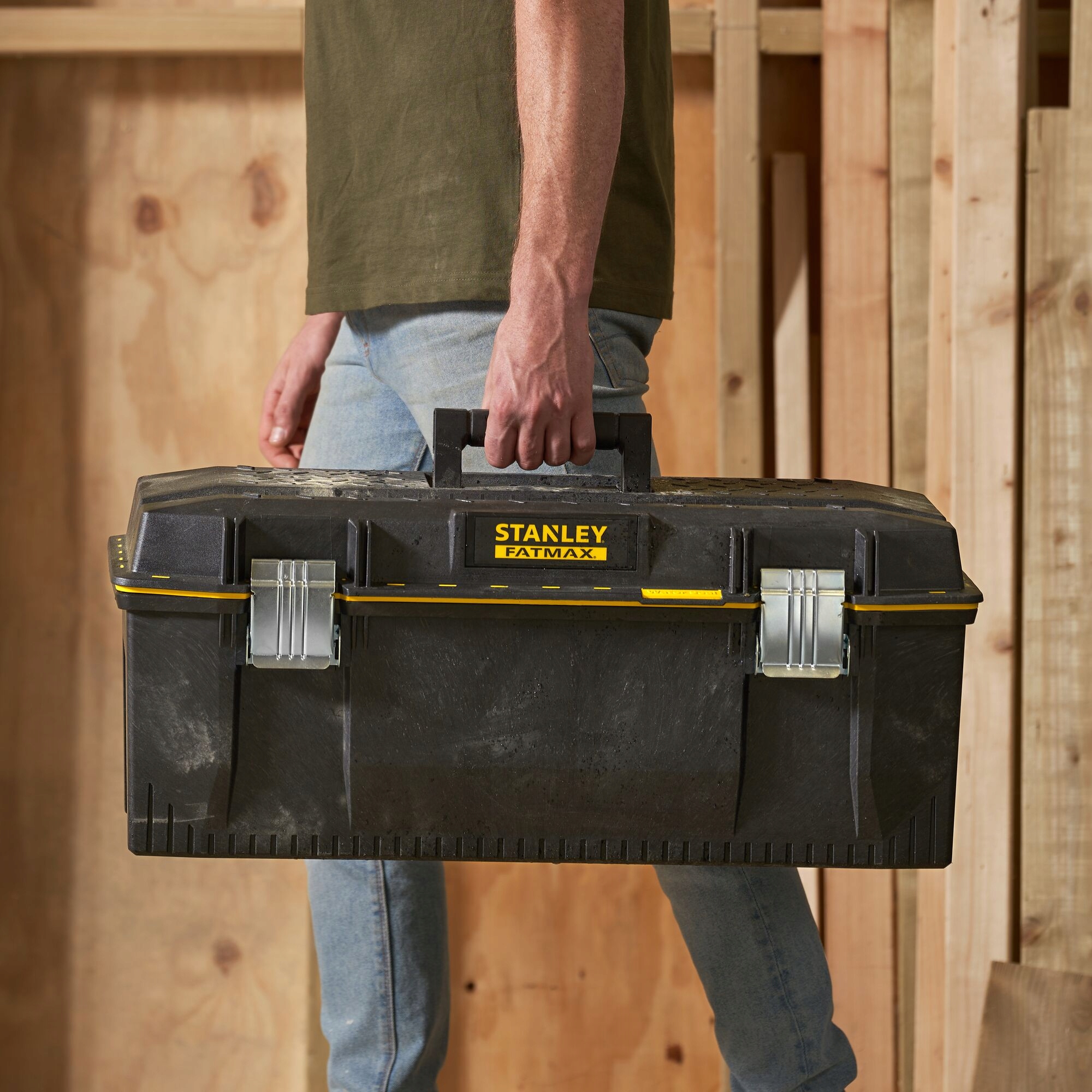 STANLEY SKRZYNKA NARZĘDZIOWA FATMAX STRUCTURAL FOAM 28" 1-93-935 FATMAX