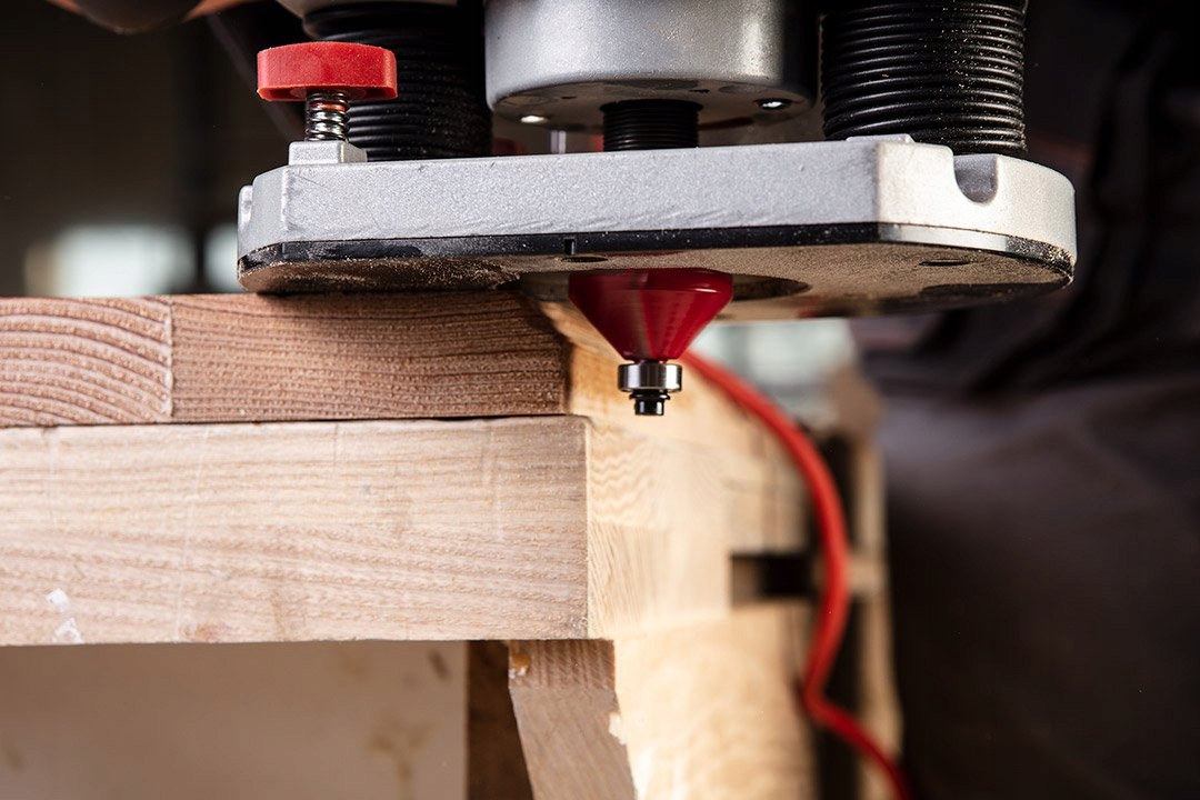 GRAPHITE FREZY WIDIOWE TRZPIEŃ 8 MM ZESTAW 15 SZT WALIZKA 56H241