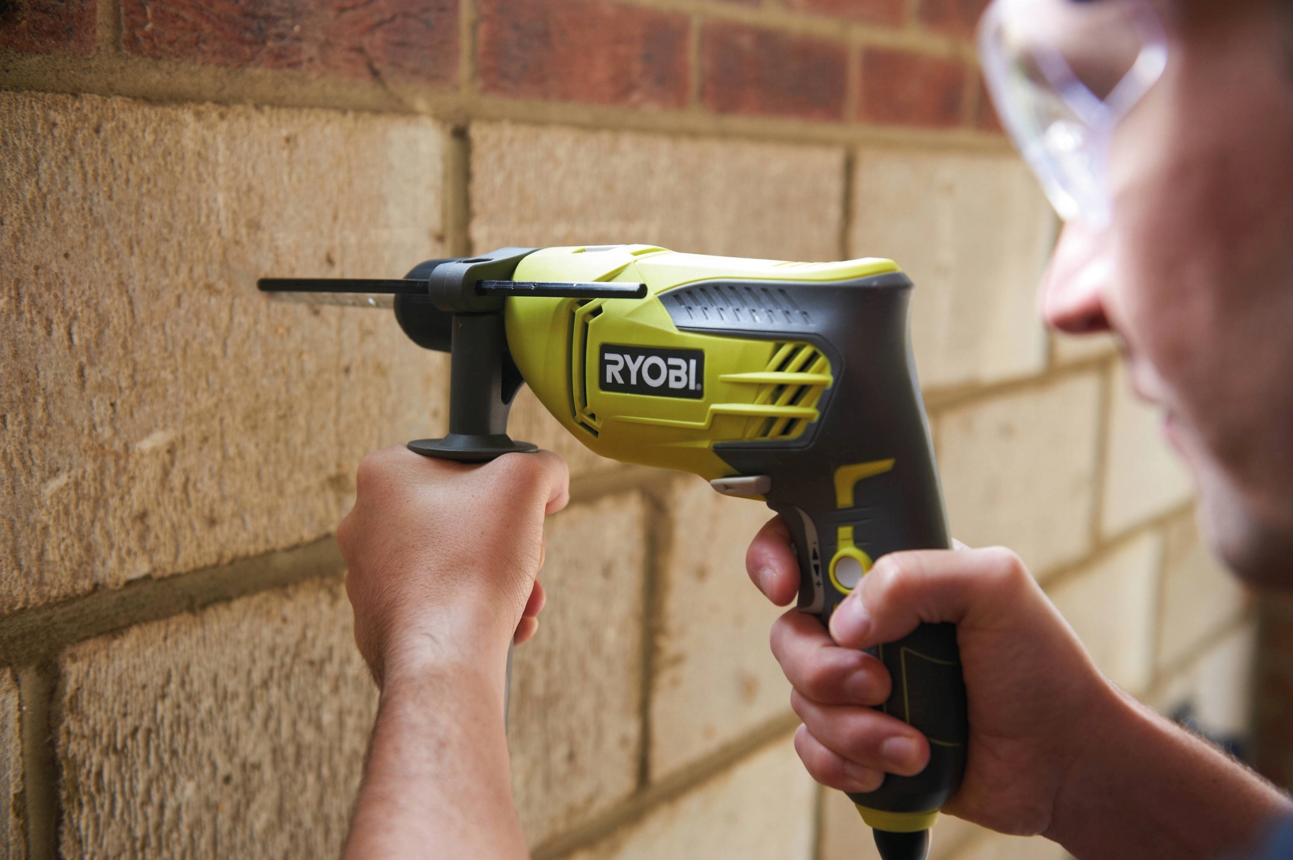 RYOBI WIERTARKA UDAROWA RPD680-K 680W 13mm