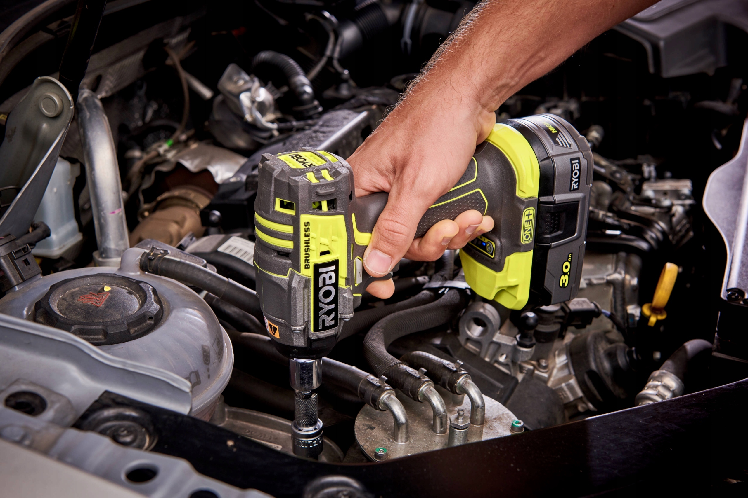RYOBI KLUCZ UDAROWY 18V R18IW7-0 270NM 1/2'' + 4Ah