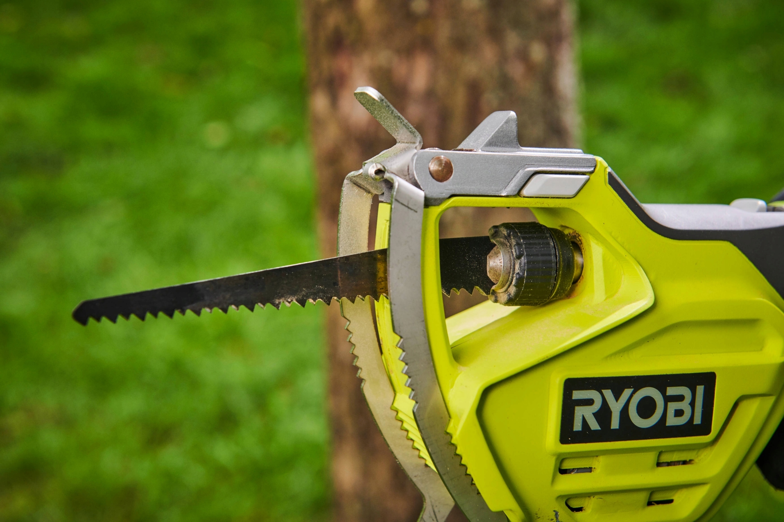 RYOBI RY18PSA PIŁA PILARKA SZABLASTA GAŁĘZI 18V +4