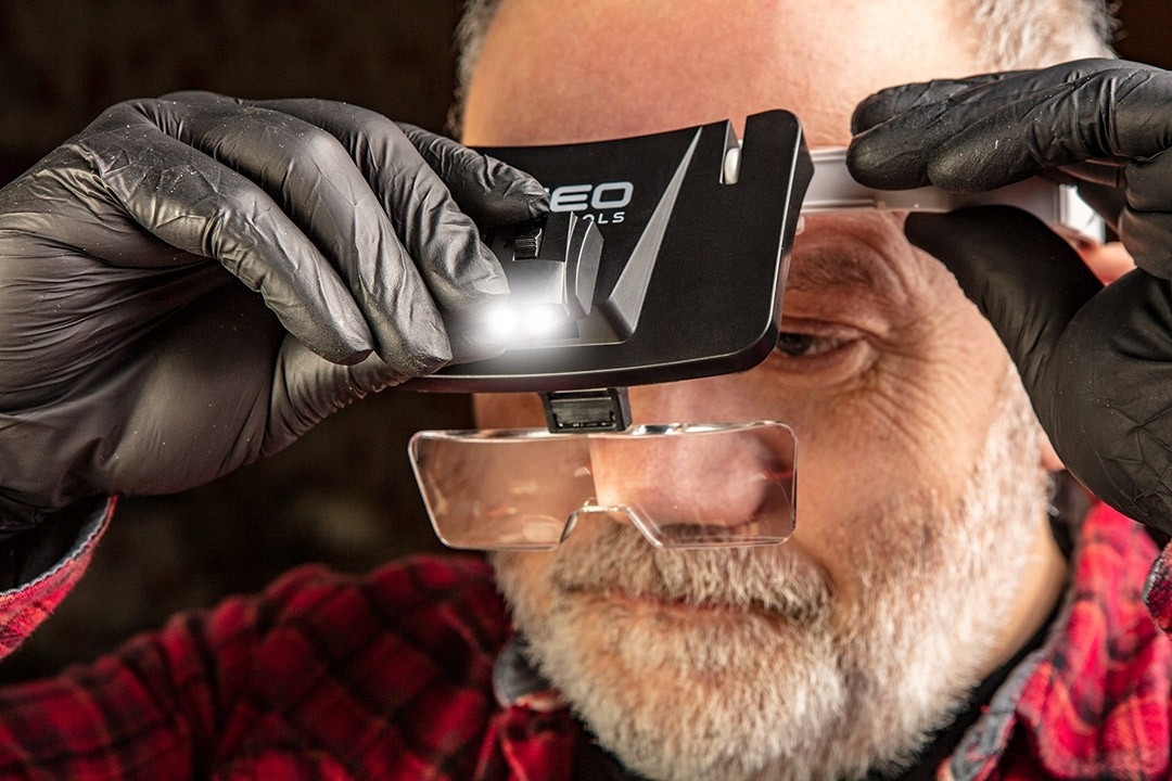 NEO TOOLS LUPA NAGŁÓWNA OKULARY LED + ZESTAW SOCZEWEK WALIZKA 06-130