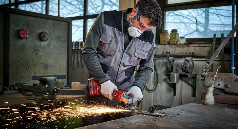 AKUMULATOROWA SZLIFIERKA KĄTOWA TP-AG 18/125 CE Q Solo BEZSZCZOTKOWA 18V