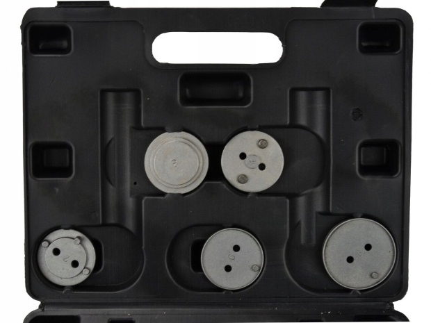 ZESTAW WYCISKANIA NAPRAWY TŁOCZKÓW HAMULCOWYCH 18E