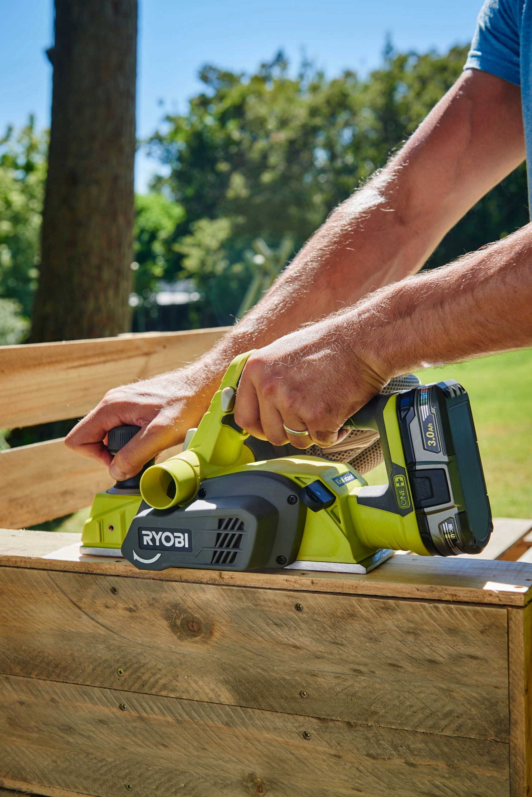 STRUG AKUMULATOROWY RYOBI ONE+ 18V R18PL-0 + 2Ah
