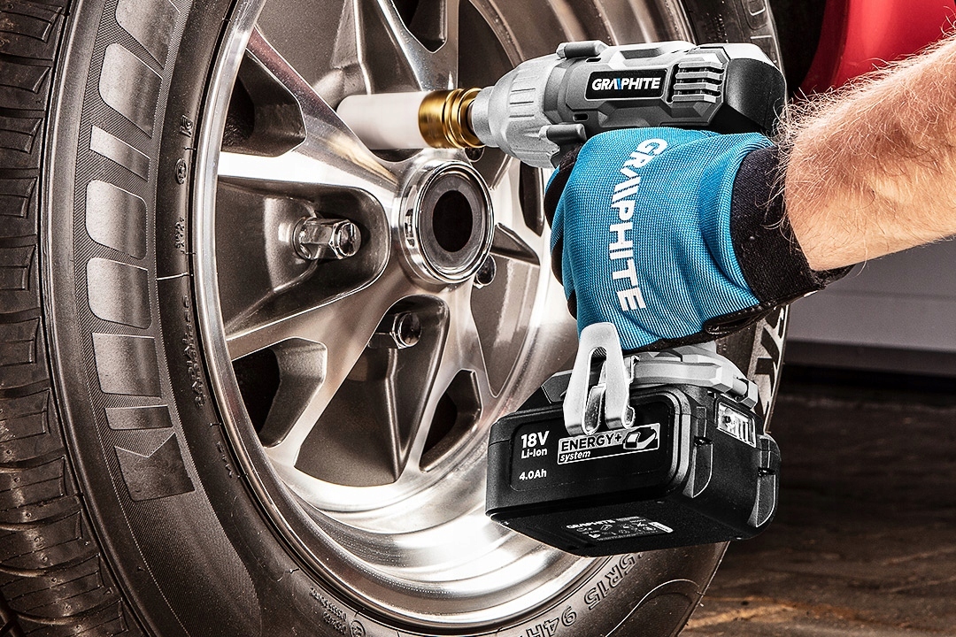 KLUCZ UDAROWY akumulatorowy 18V Graphite 58G018