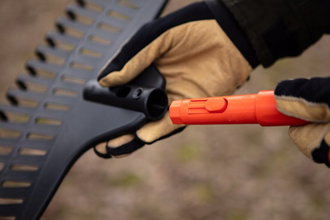 VERTO GRABIE OGRODOWE LIŚCI SIANA CZARNE 460MM PAZURKI BEZ TRZONKA 15G086