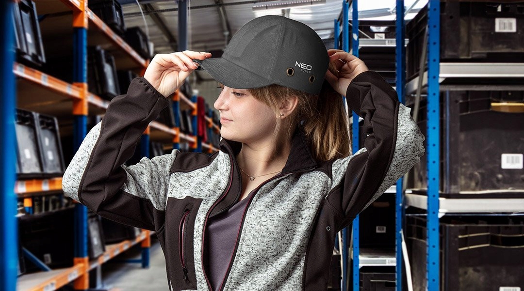 NEO CZAPKA Z DASZKIEM ZE WZMOCNIENIEM KASK HEŁM CE97-591 BAWEŁNA REGULOWANA