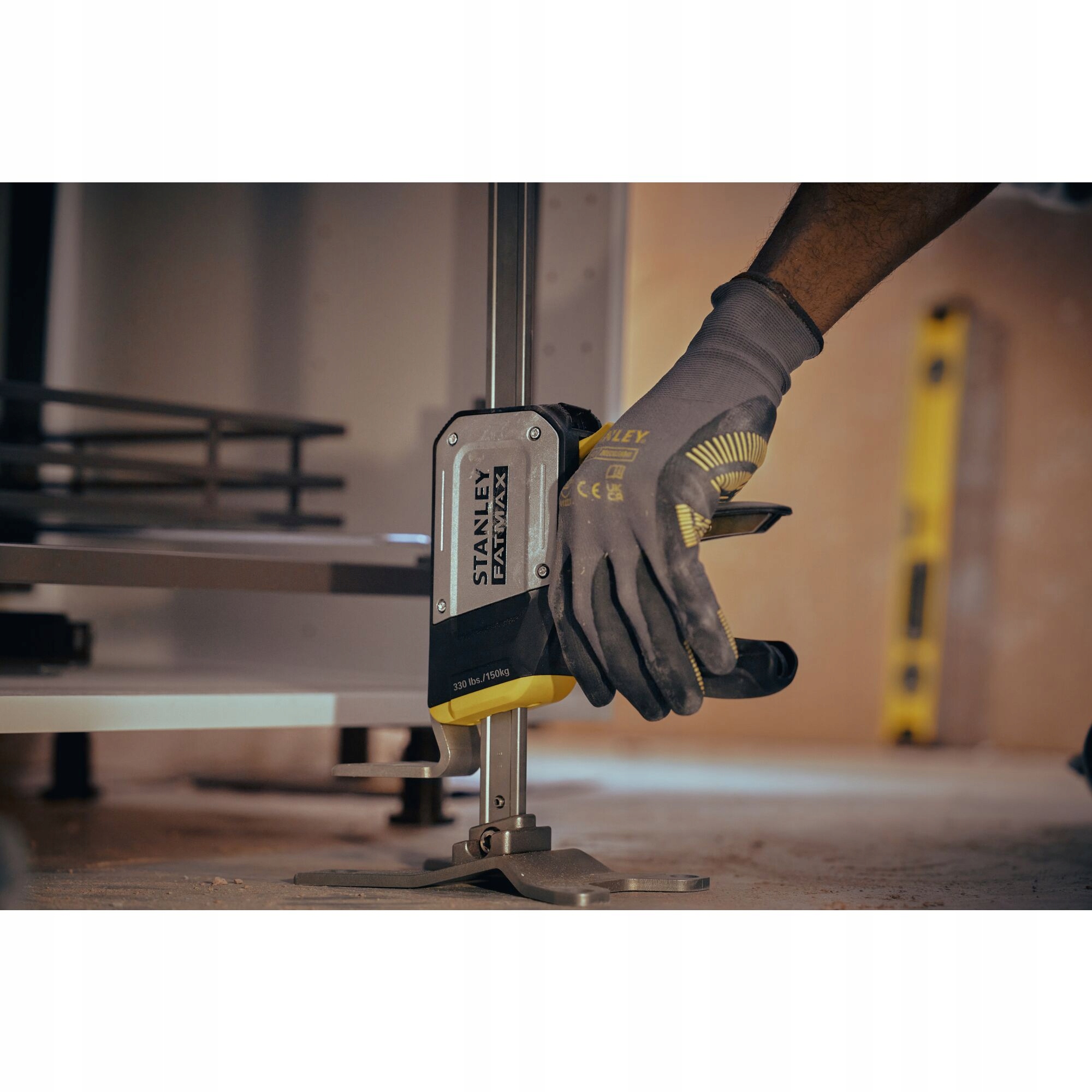 STANLEY 2x PODNOŚNIK DO MEBLI PŁYT DRZWI OKIEN TRADELIFT 7-220MM FMHT83552