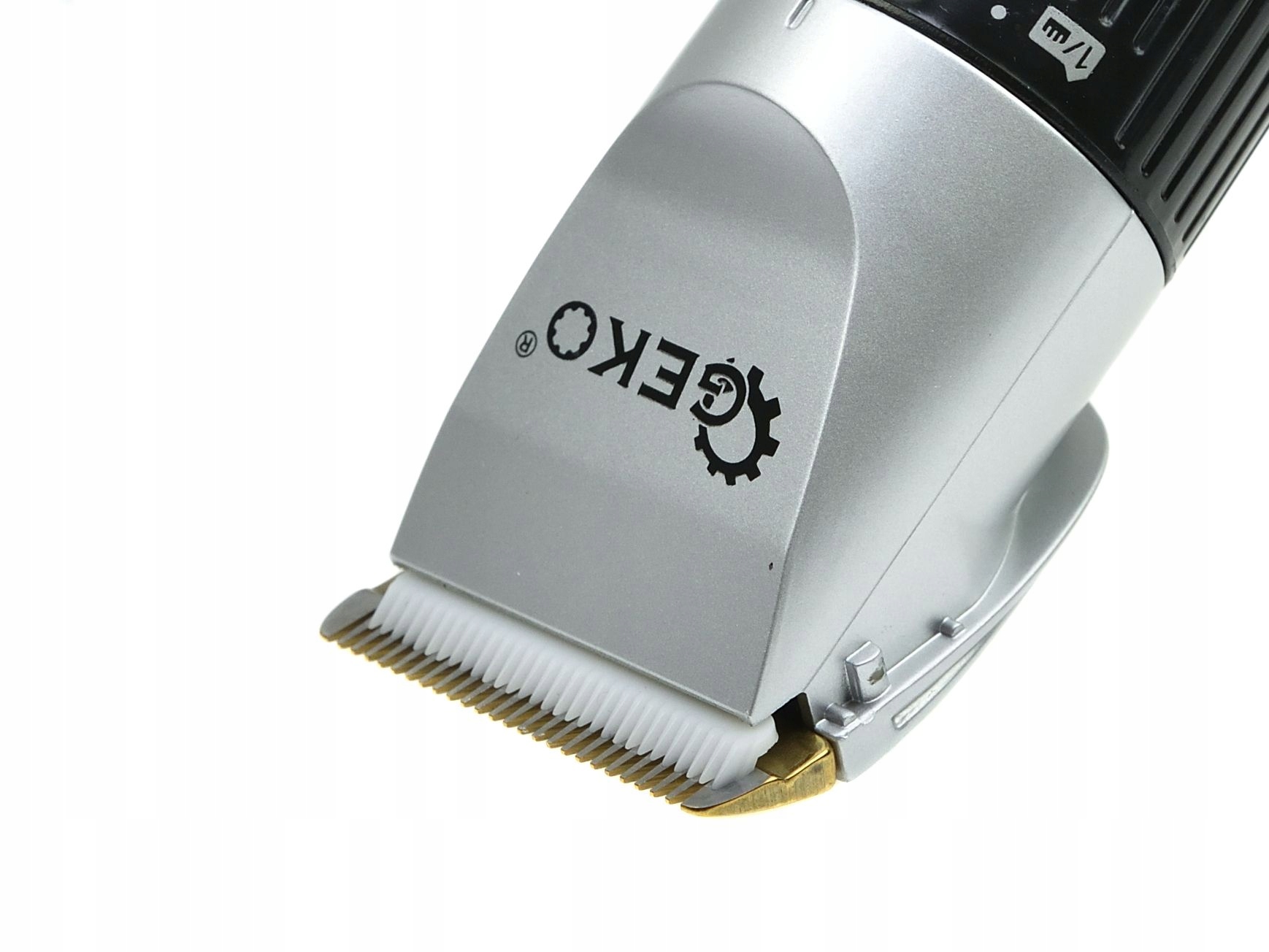 MASZYNKA DO STRZYRZENIA PSÓW ZWIERZĄT 2,4V 2x AKU