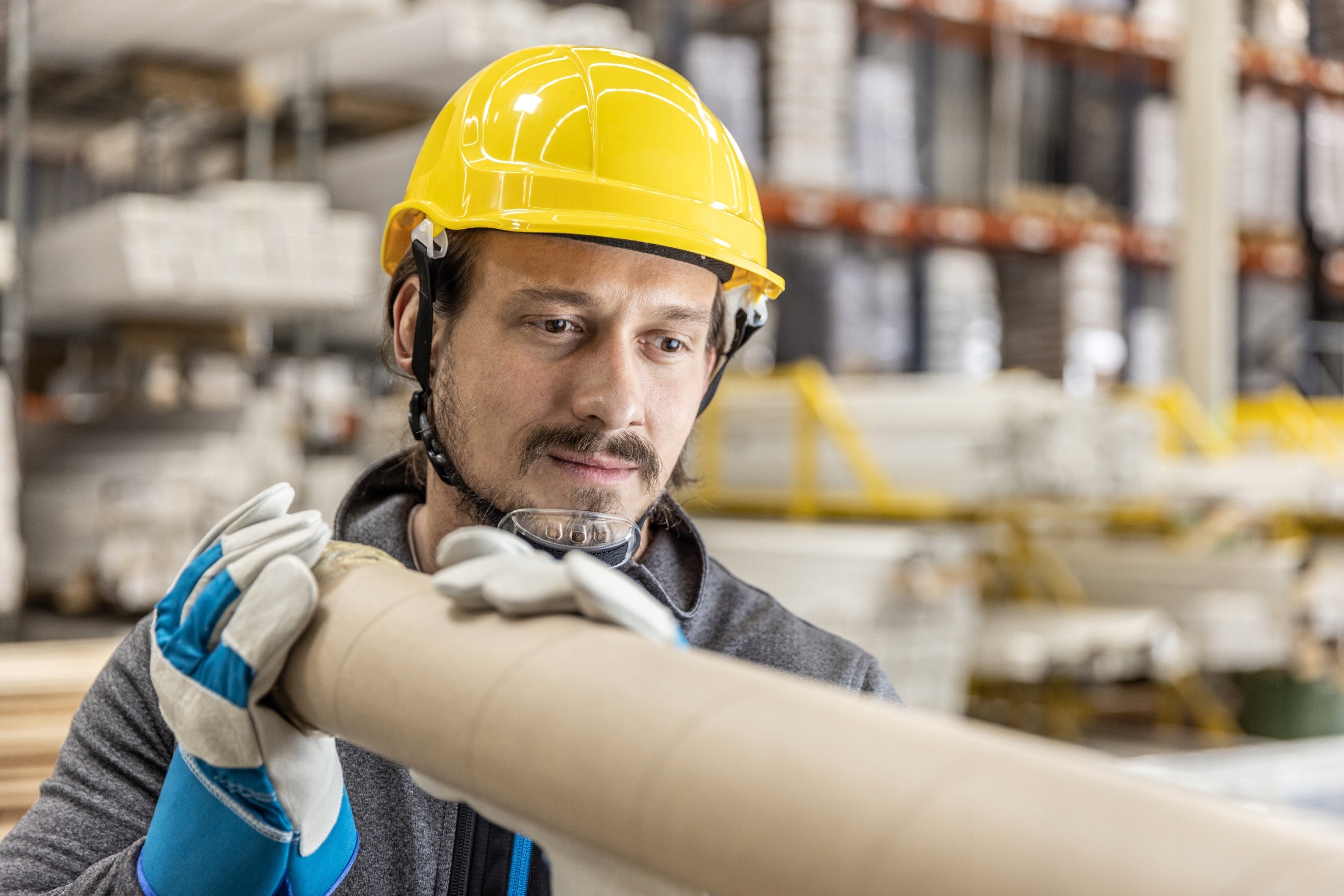 HOGERT KASK ROBOCZY BUDOWLANY HEŁM OCHRONNY 4-PUNKTOWY ŻÓŁTY PLONER HT5K194