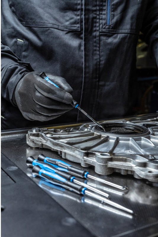 HOGERT HAKI HACZYKI ZESTAW HACZYKÓW Z RĘKOJEŚCIĄ HARTOWANE GROTY 4S HT8G395