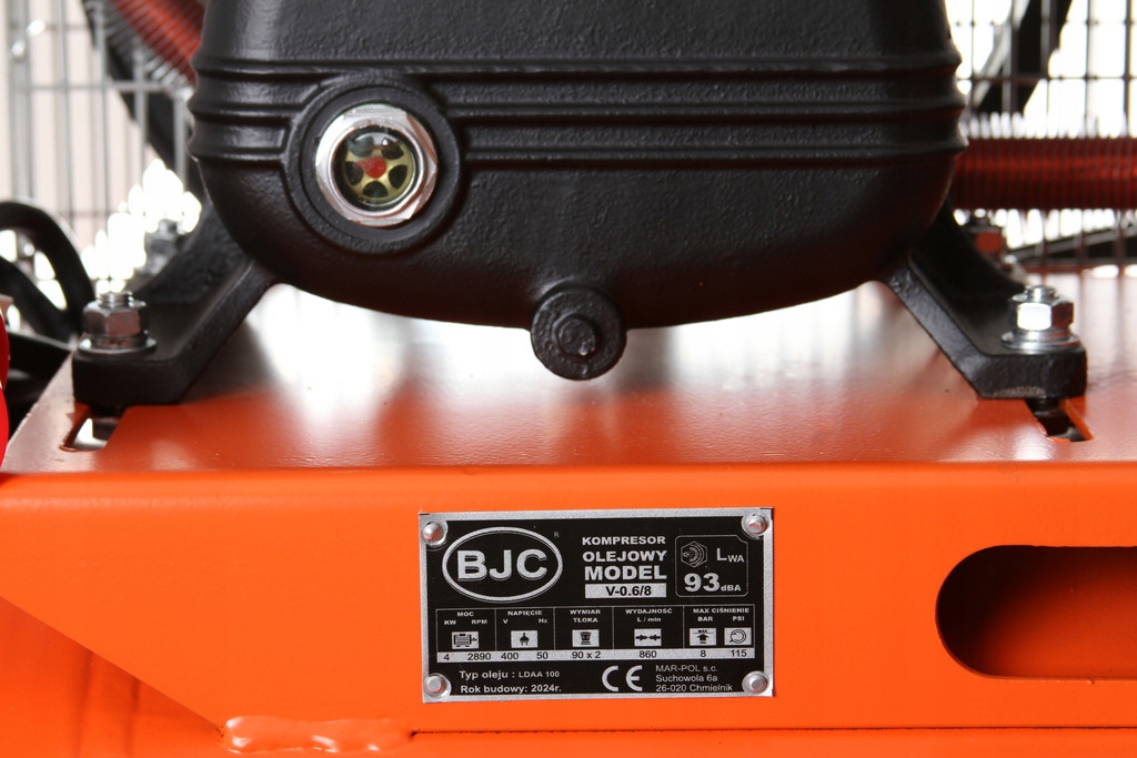 BJC KOMPRESOR OLEJOWY SPRĘŻARKA 270L V2090 8 BAR 600 L/MIN B88033