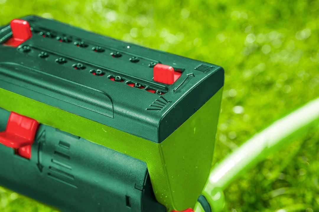 ZRASZACZ WAHADŁOWY OGRODOWY OSCYLACYJNY REGULOWANY