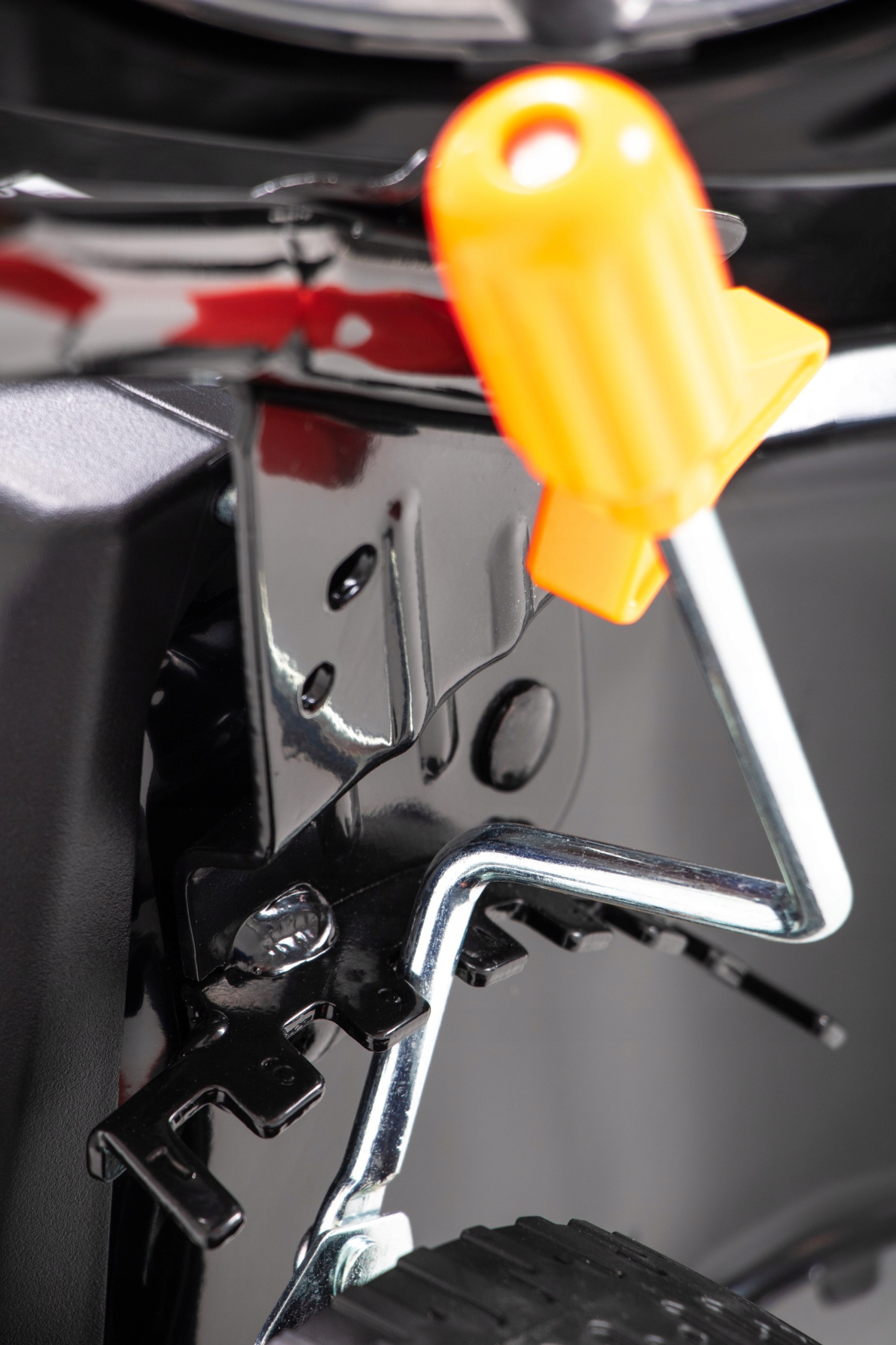 HANDY KOSIARKA SPALINOWA Z NAPĘDEM 46cm 150cc 4KM