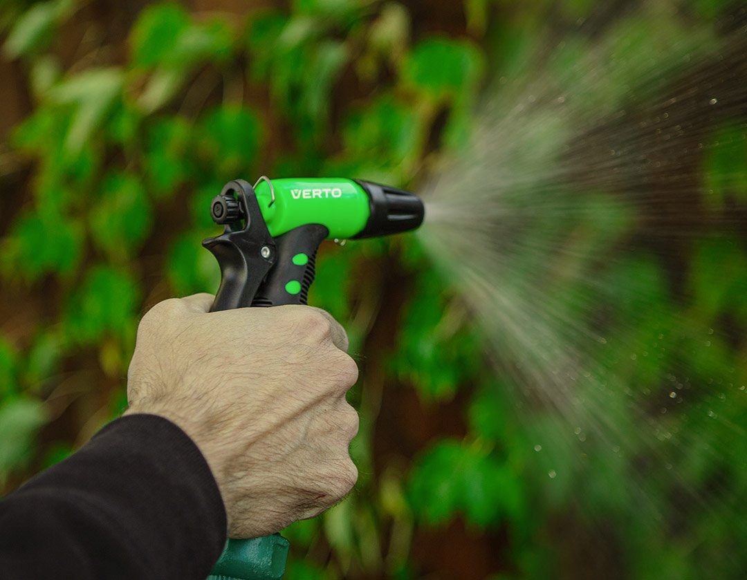 VERTO ZRASZACZ PISTOLETOWY REGULOWANY 2 FUNKCJE PISTOLET PODLEWANIA 15G718