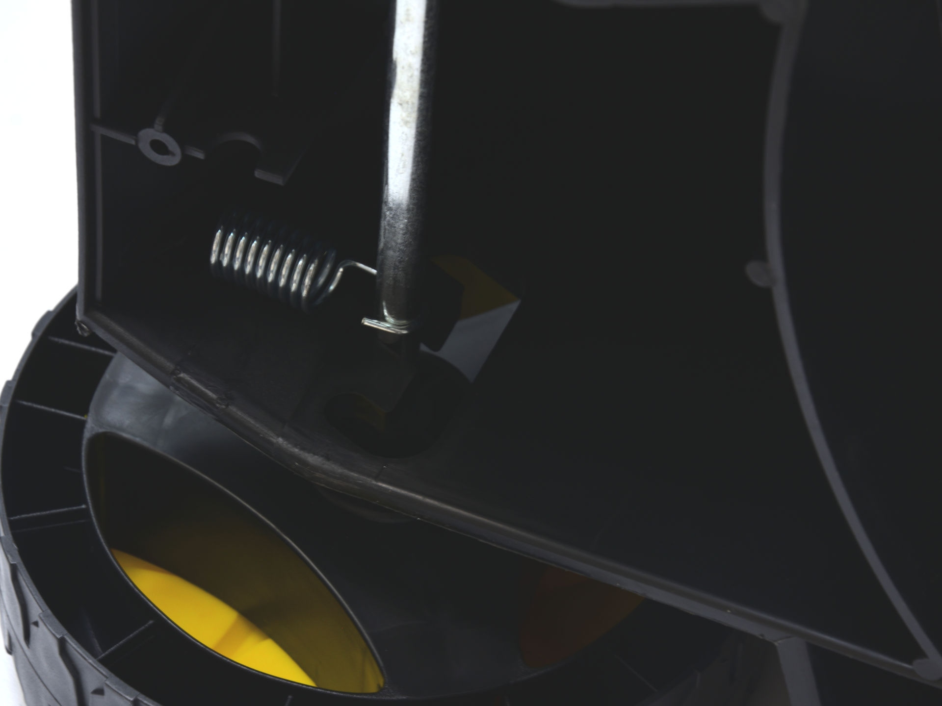 KOSIARKA ELEKTRYCZNA DO TRAWY 1300W NÓŻ 32CM LEKKA KOSZ 30L Z REGULACJĄ