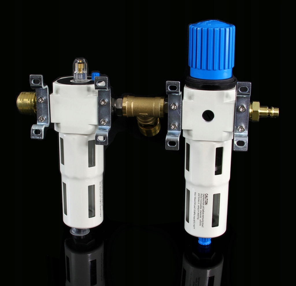 ODWADNIACZ Z REGULATOREM + NAOLEJACZ 1/2" BJC M80645