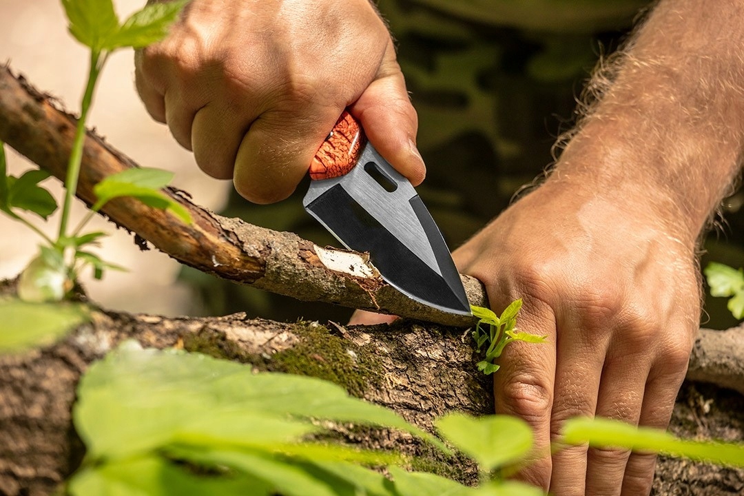 NEO NÓŻ TAKTYCZNY FULL-TANG 20CM HEAVY DUTY + KRZESIWO ETUI SURVIVAL 63-109