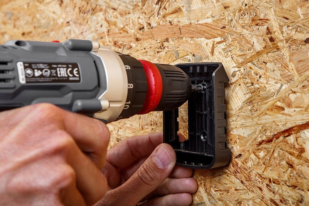 GRAPHITE UCHWYT NA AKUMULATOR ENERGY+ ORGANIZER PRZECHOWYWANIE 58G090