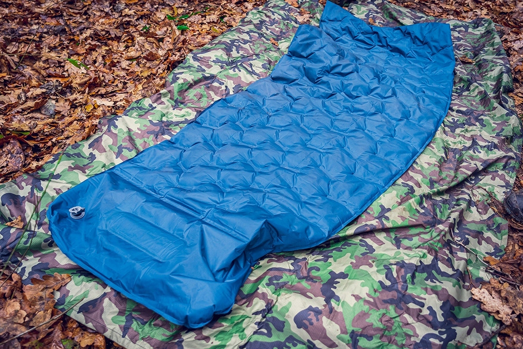 NEO MATERAC TREKKINGOWY TURYSTYCZNY MATA 190X60X5