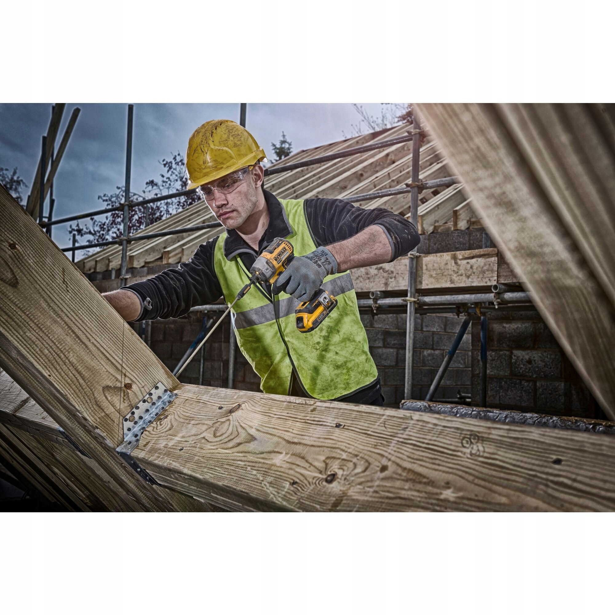 DEWALT DCF887NT KLUCZ ZAKRĘTARKA UDAROWA 18V 205NM LED SKRZYNKA WALIZKA