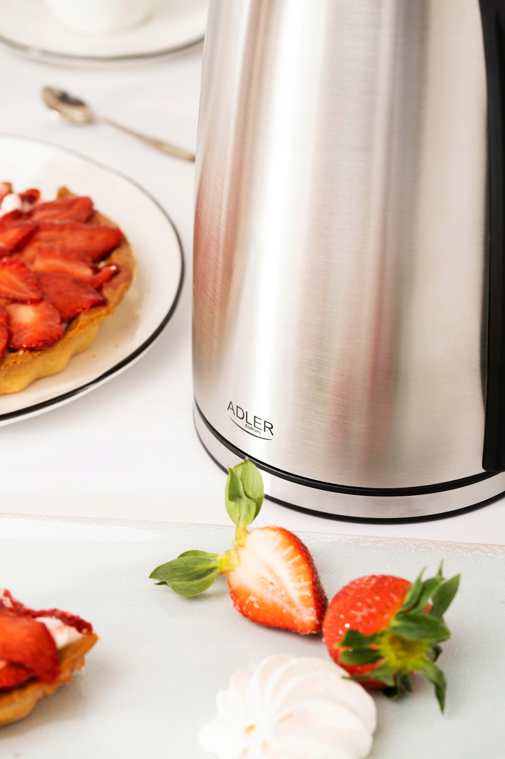 ADLER CZAJNIK ELEKTRYCZNY METALOWY ADLER 1.7L REGULACJA TEMPERATURY 2200W