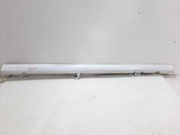 Планка порогова поріг правий vw polo v 6r0853856 фото №1